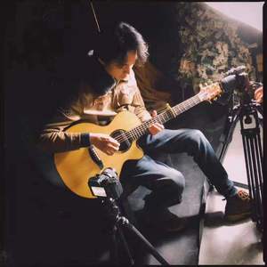 插入美女老师的穴
